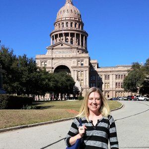 Meet your Posher, Elizabeth